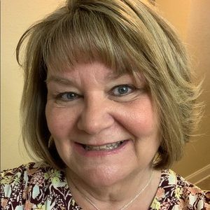 Meet your Posher, Donna